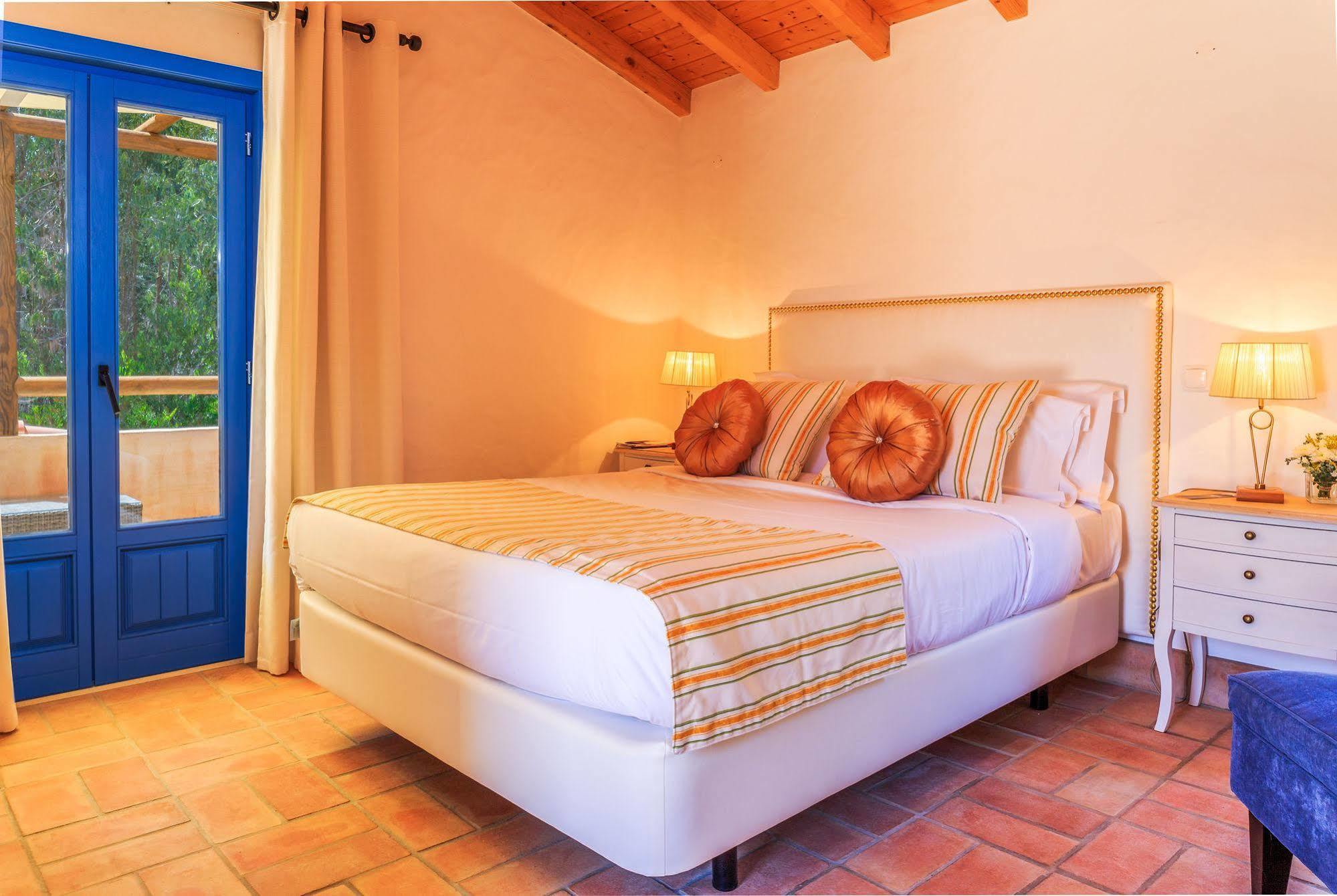 Monte Soalheiro Guest House Замбужейра до Мар Екстериор снимка